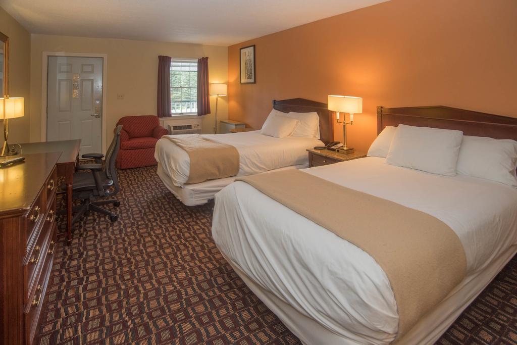 Colonnade Inn Lyndonville Eksteriør bilde